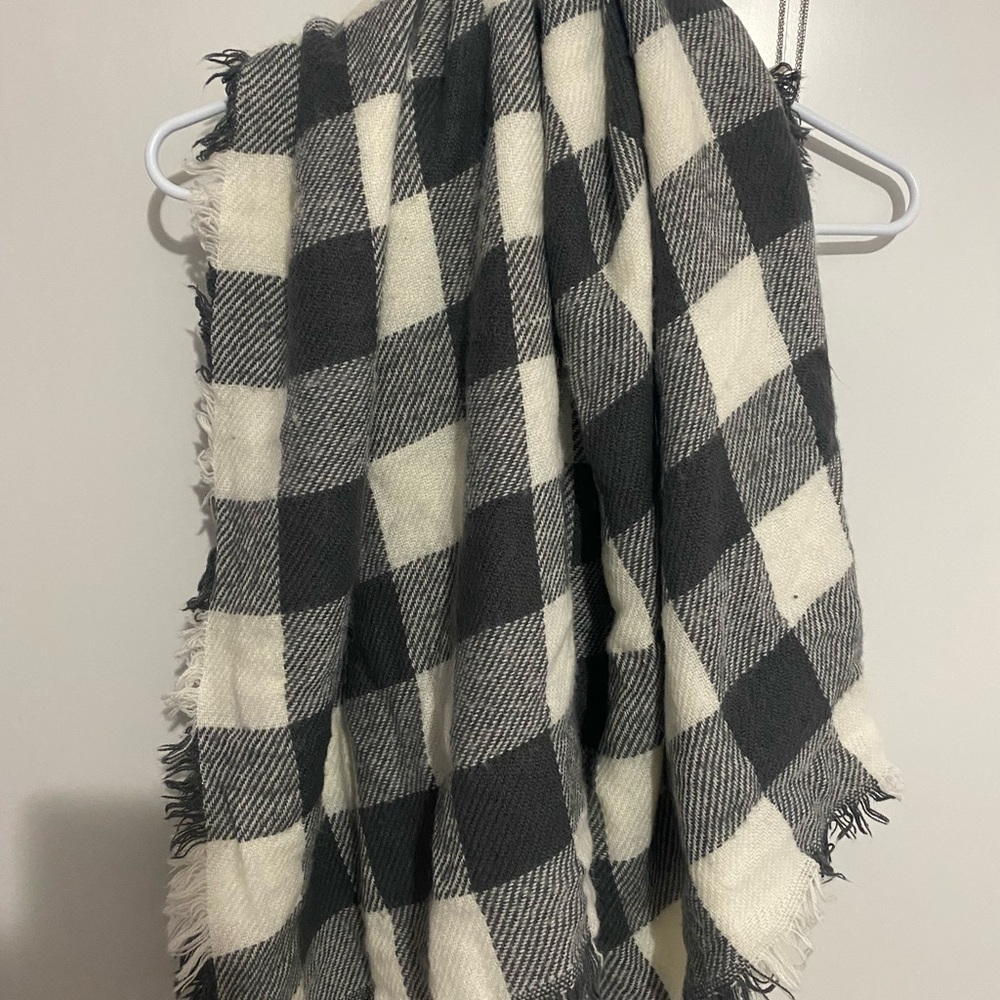 Blanket scarf